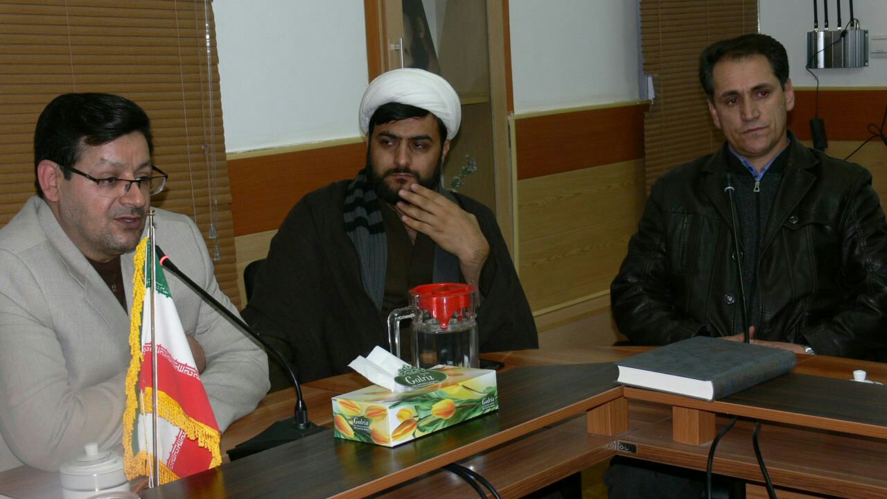 گزارش تصویری از برگزاری جلسه هم اندیشی فعالان گروه های مجازی شهرستان بیجار