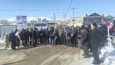 گزارش تصویری از حضور حماسی مردم ولایتمدار شهر توپ آغاج در راهپیمایی ۲۲ بهمن